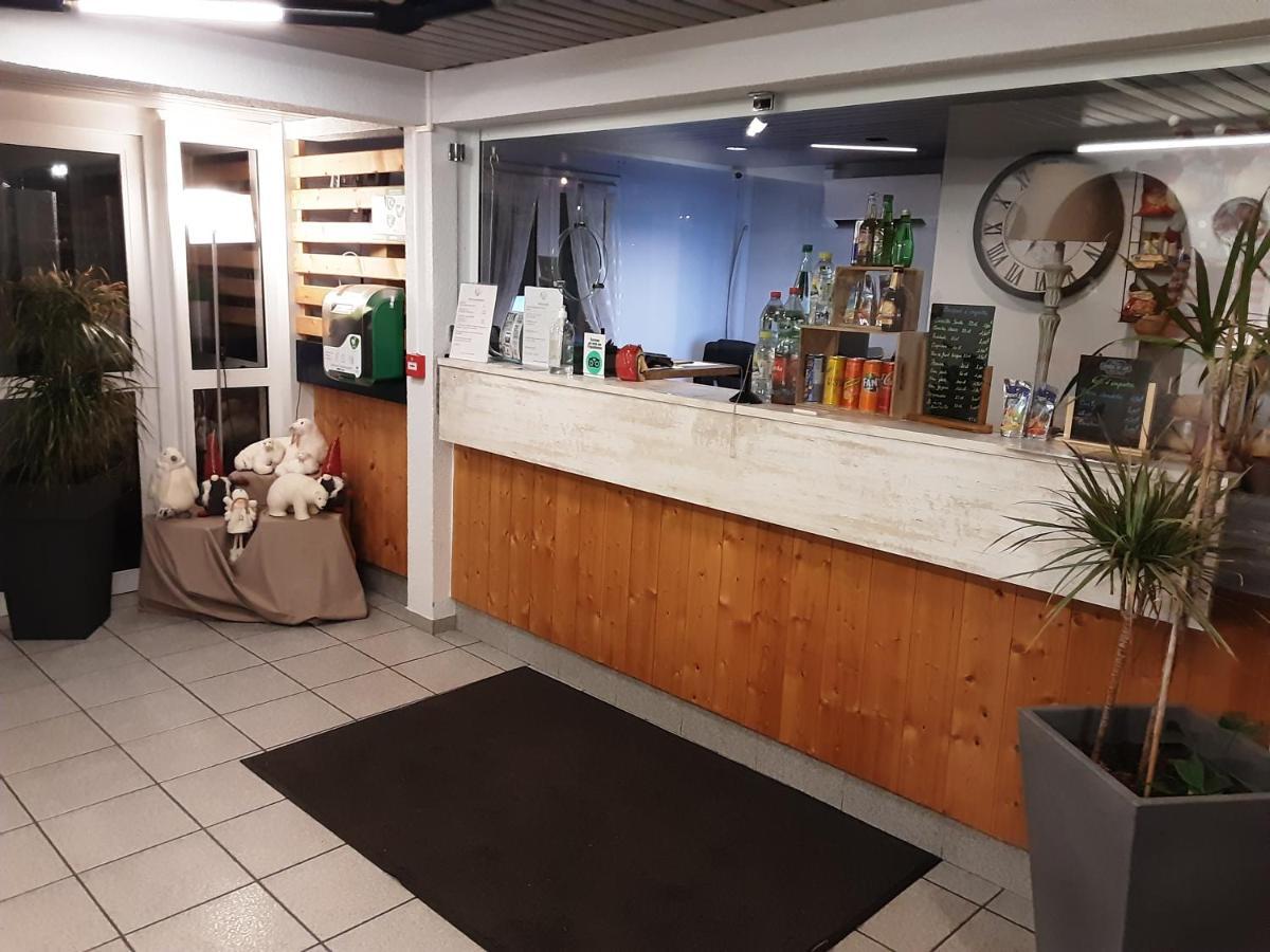 Hotel Acacia Nancy Sud Luneville Moncel-les-Luneville Bagian luar foto