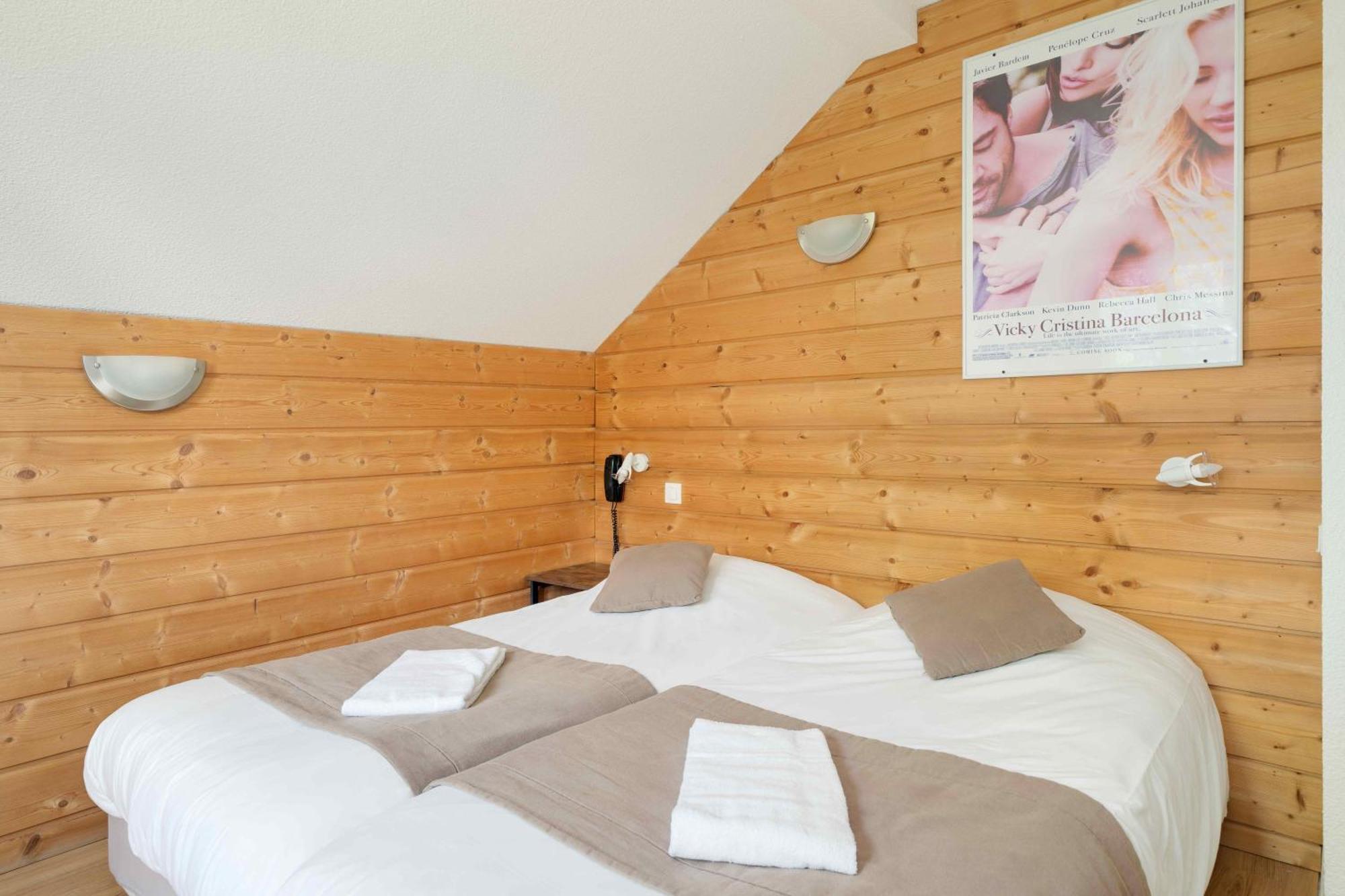Hotel Acacia Nancy Sud Luneville Moncel-les-Luneville Bagian luar foto