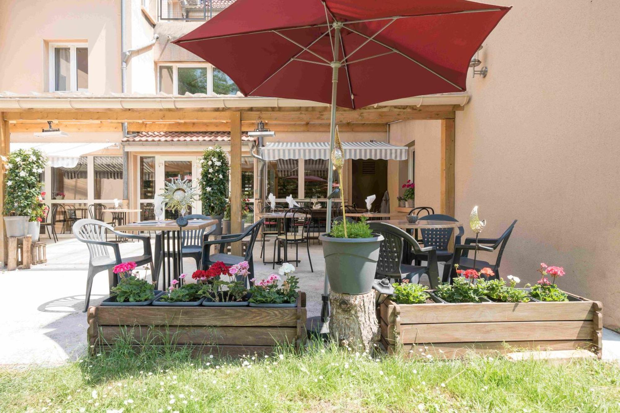 Hotel Acacia Nancy Sud Luneville Moncel-les-Luneville Bagian luar foto